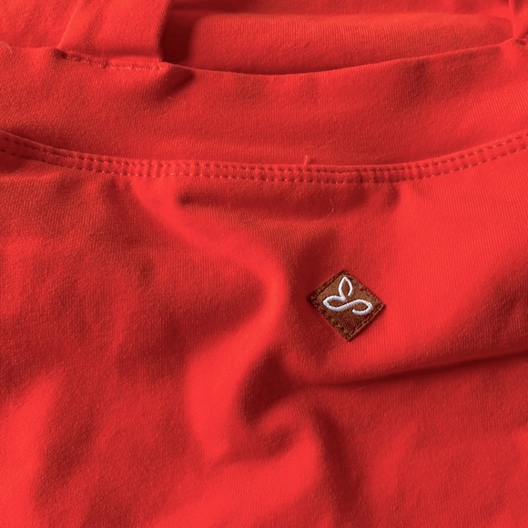 PrAna women’s tank top shelf bra yoga top bright coral salmon orange pink medium - Picture 3 of 8